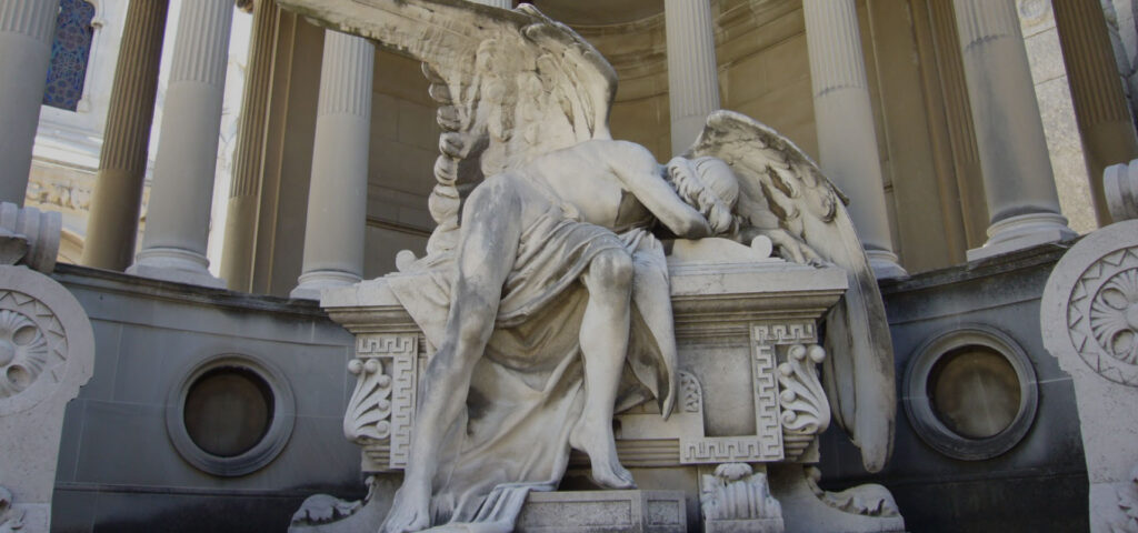 Statue marmo per cimitero