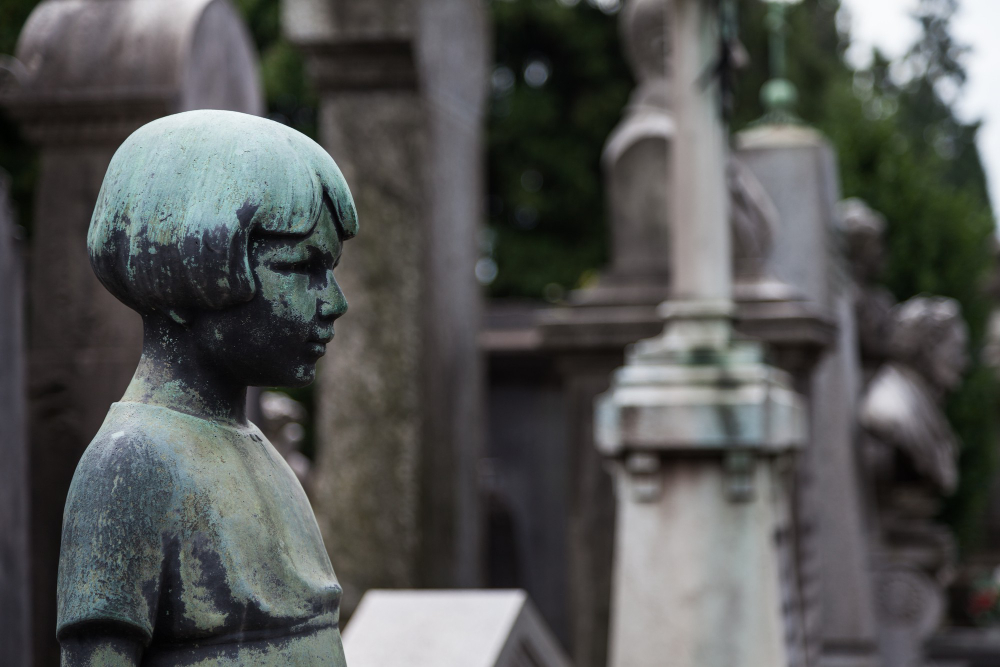 Materiali per sculture cimiteriali